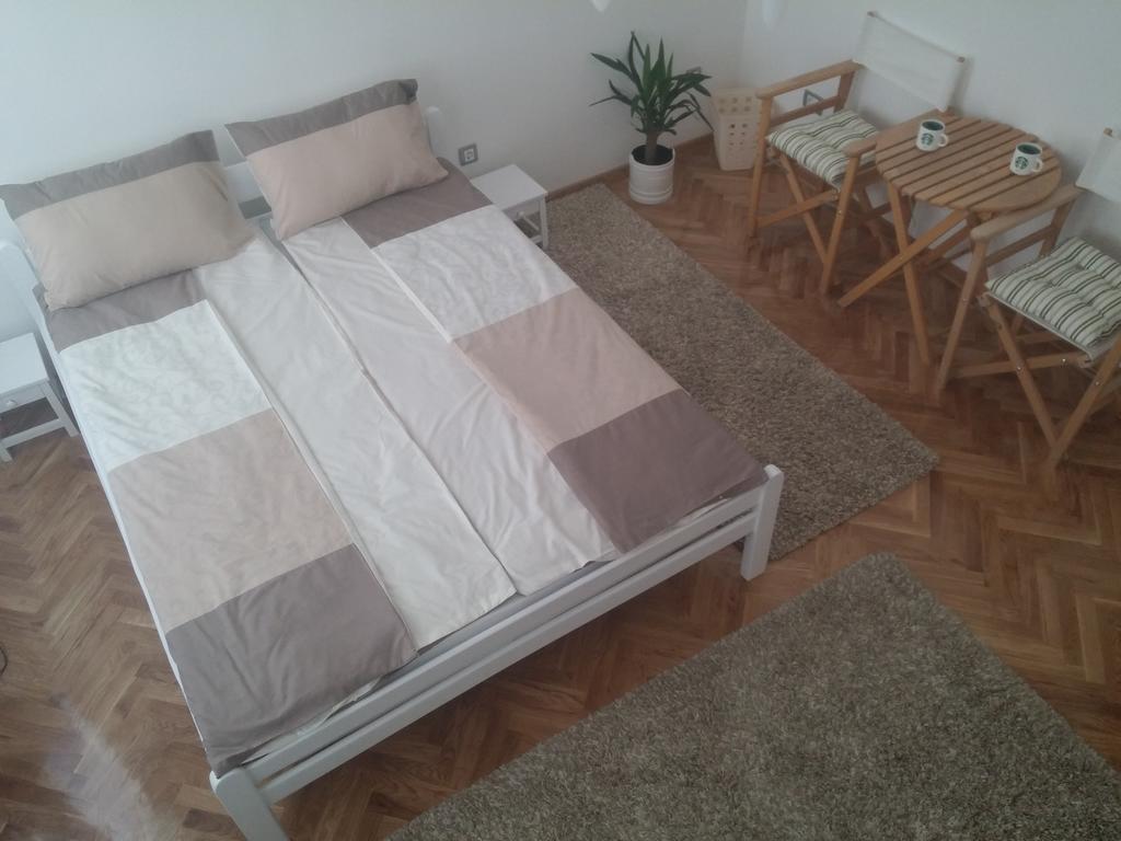 Cricket 2 Hostel ベオグラード 部屋 写真